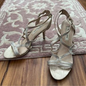 Vintage NINA gold sandals strappy high heels with rhinestones 8 M